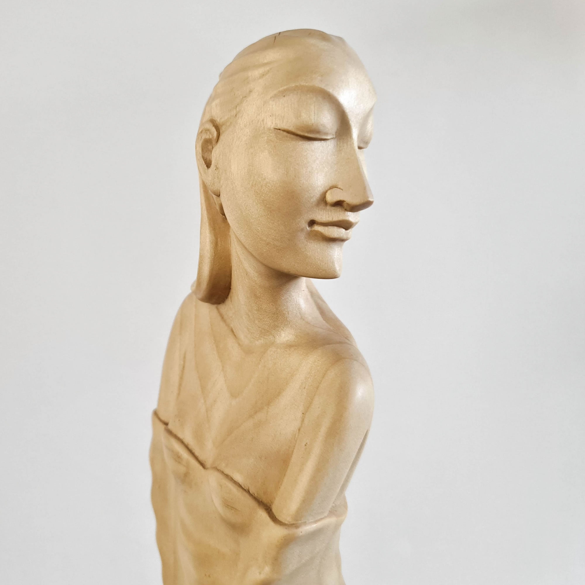 "Lady Chatterley" is a tale of repression, lust, and sexual liberation set in post-World War I France. This beautiful hand-carved sculpture has been hand-crafted by our skilled carvers using the rarest tulip white wood. Its intricate carving is detailed to perfection and is a true masterpiece to grace any interior space. It certainly can be used as a unique gift for a loved one to express your deeper love.