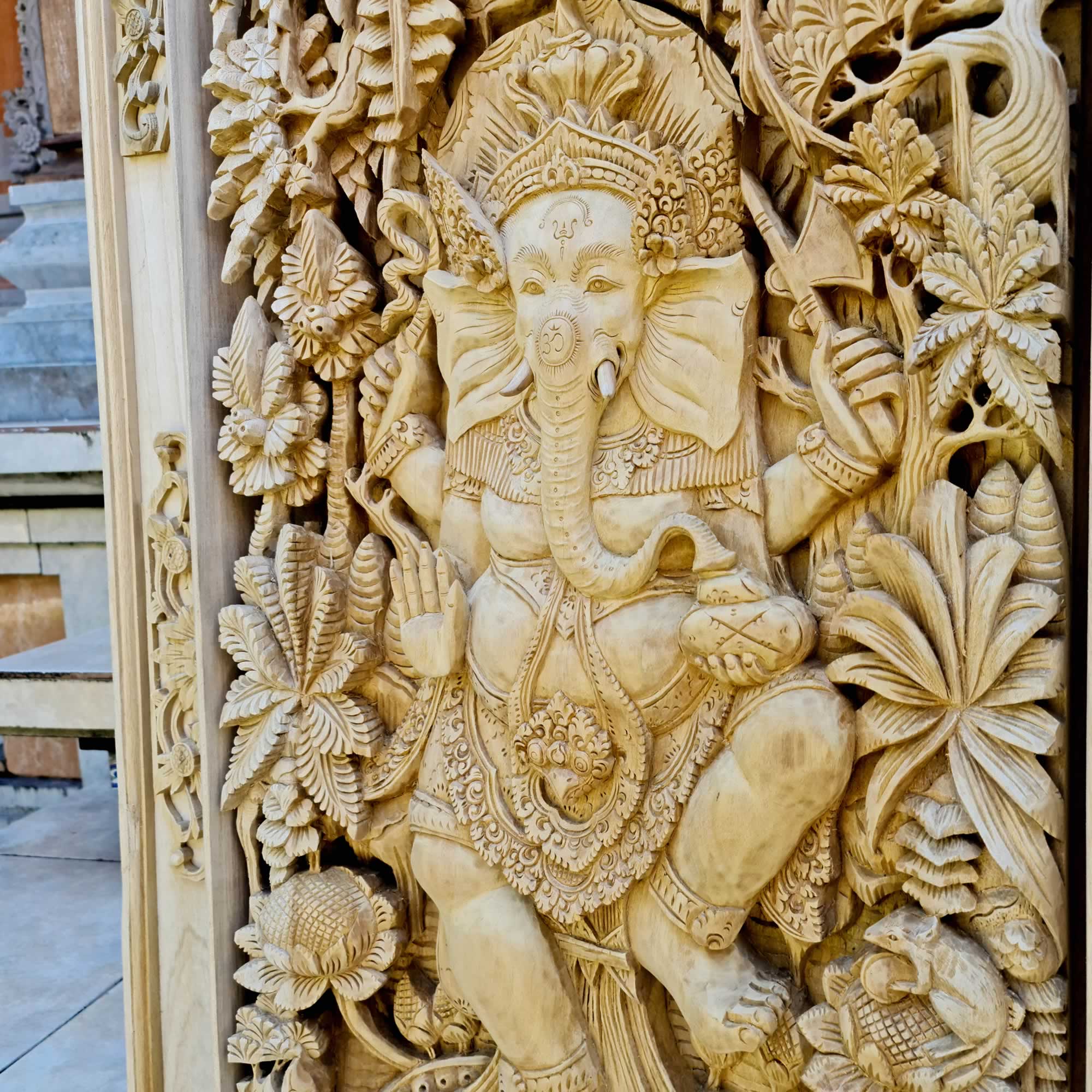Hand Carved Teakwood Decorative Wall Art Sculpture Ganesha Ganapati Hindu Mandir easternada