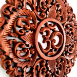 Panneau d'art mural décoratif en bois sculpté à la main Lotus Om