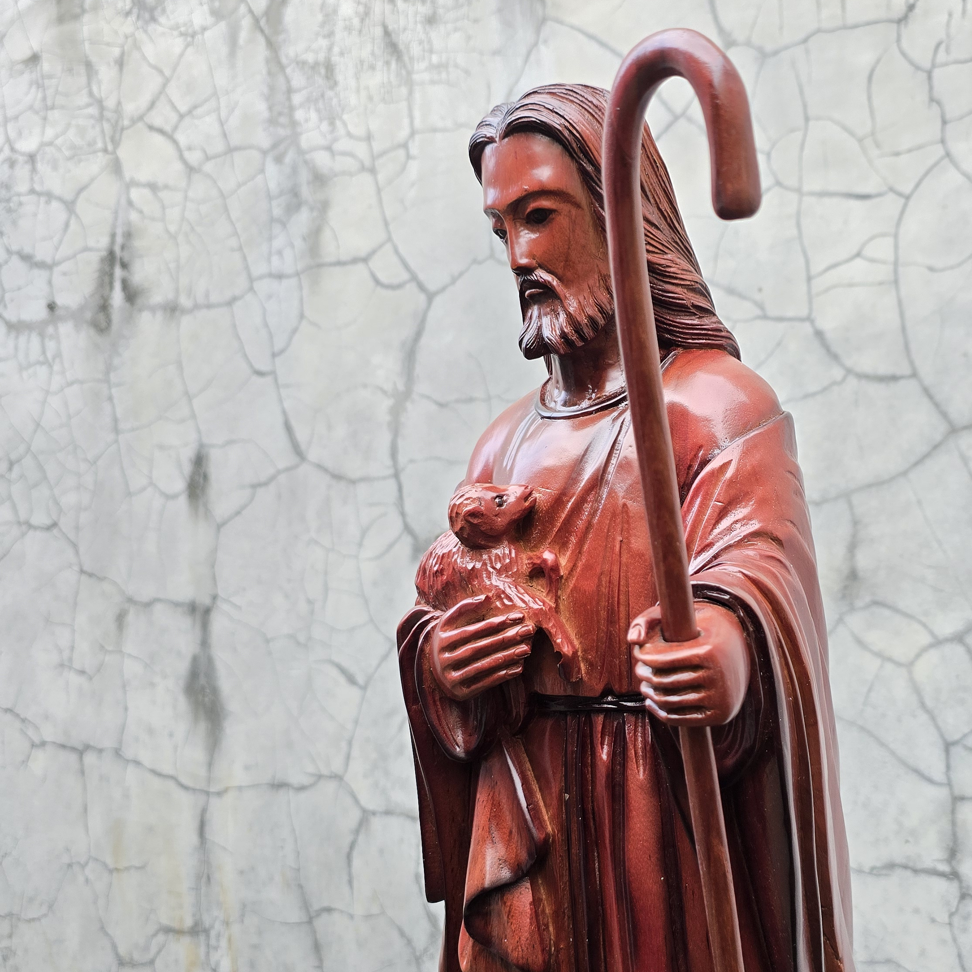 Teakwood rare Jesus shepherd statue decorative sculpture