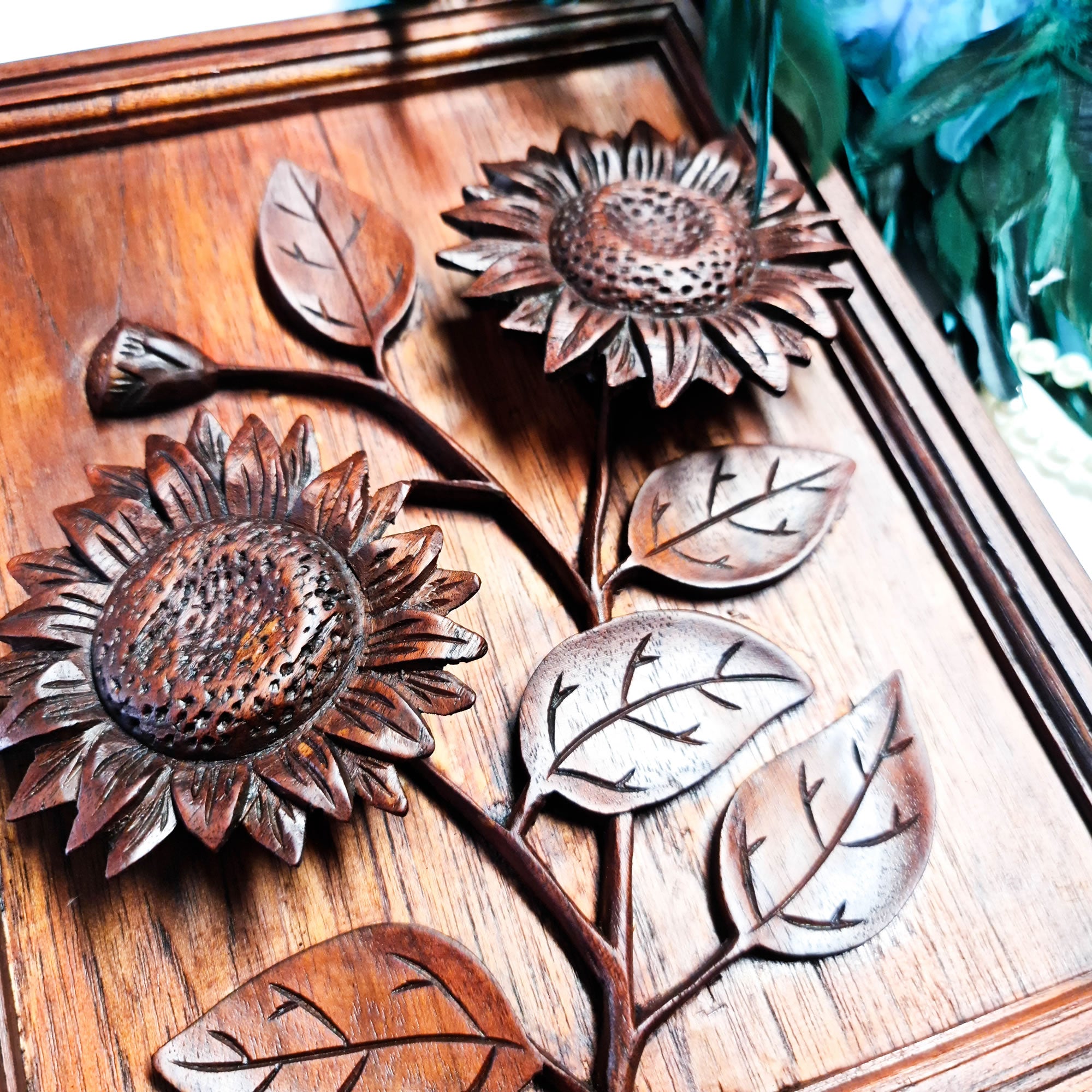 Valentine Rose Hand Carved Wooden Decorative Art Sculpture. Wedding Accessories Gift