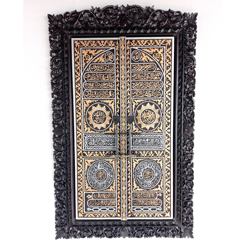 Hand Carved Teak Wood Decorative Wall Art Sculpture - Islamic Muslim Kaaba Allah Mecca Door Simply Awesome. This is a stunning Carved Wooden Wall Art handmade with some eye catching results. This hand carved masterpiece is simply stunning, with intricate detailed carved frame to carved gold painted calligraphy