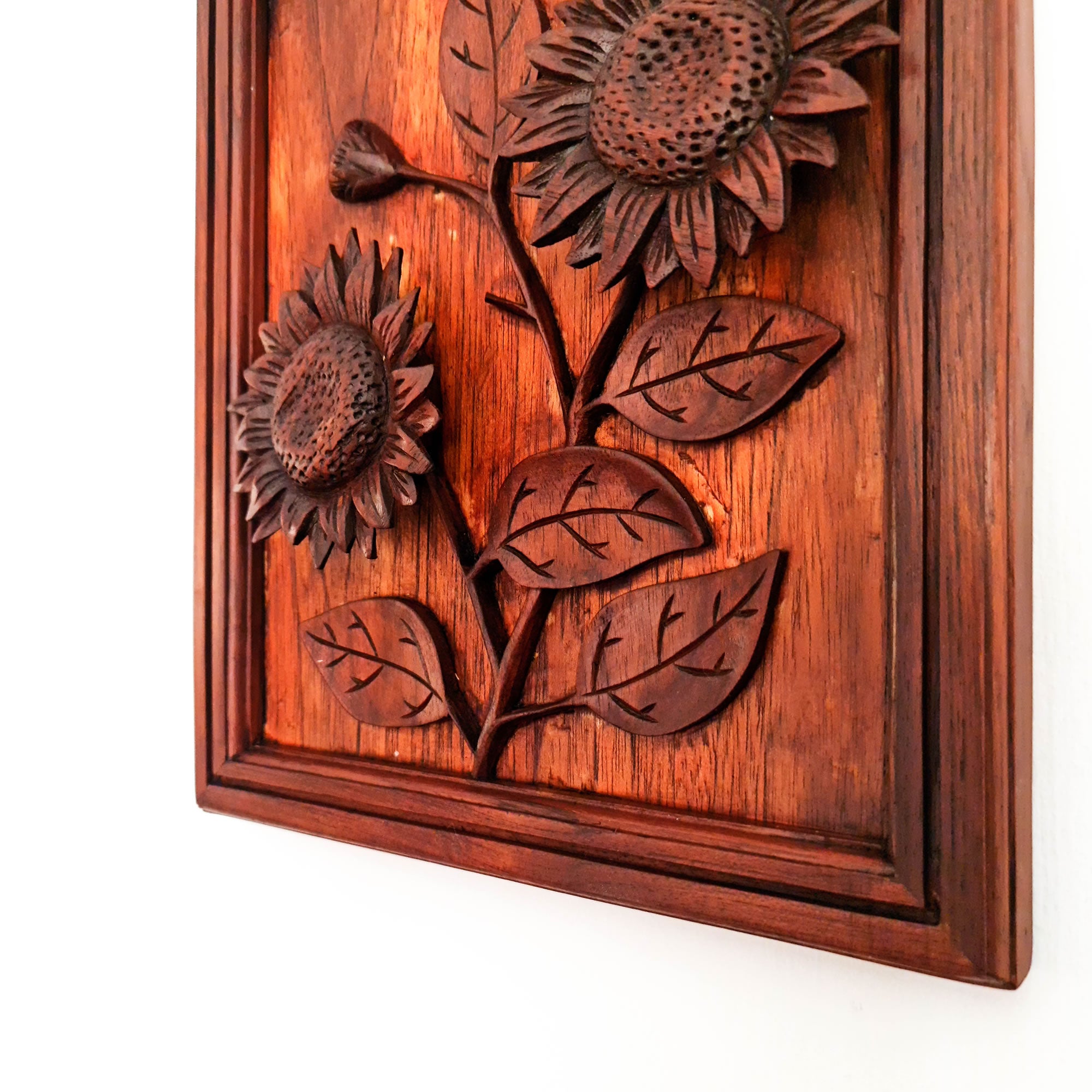 Valentine Rose Hand Carved Wooden Decorative Art Sculpture. Wedding Accessories Gift