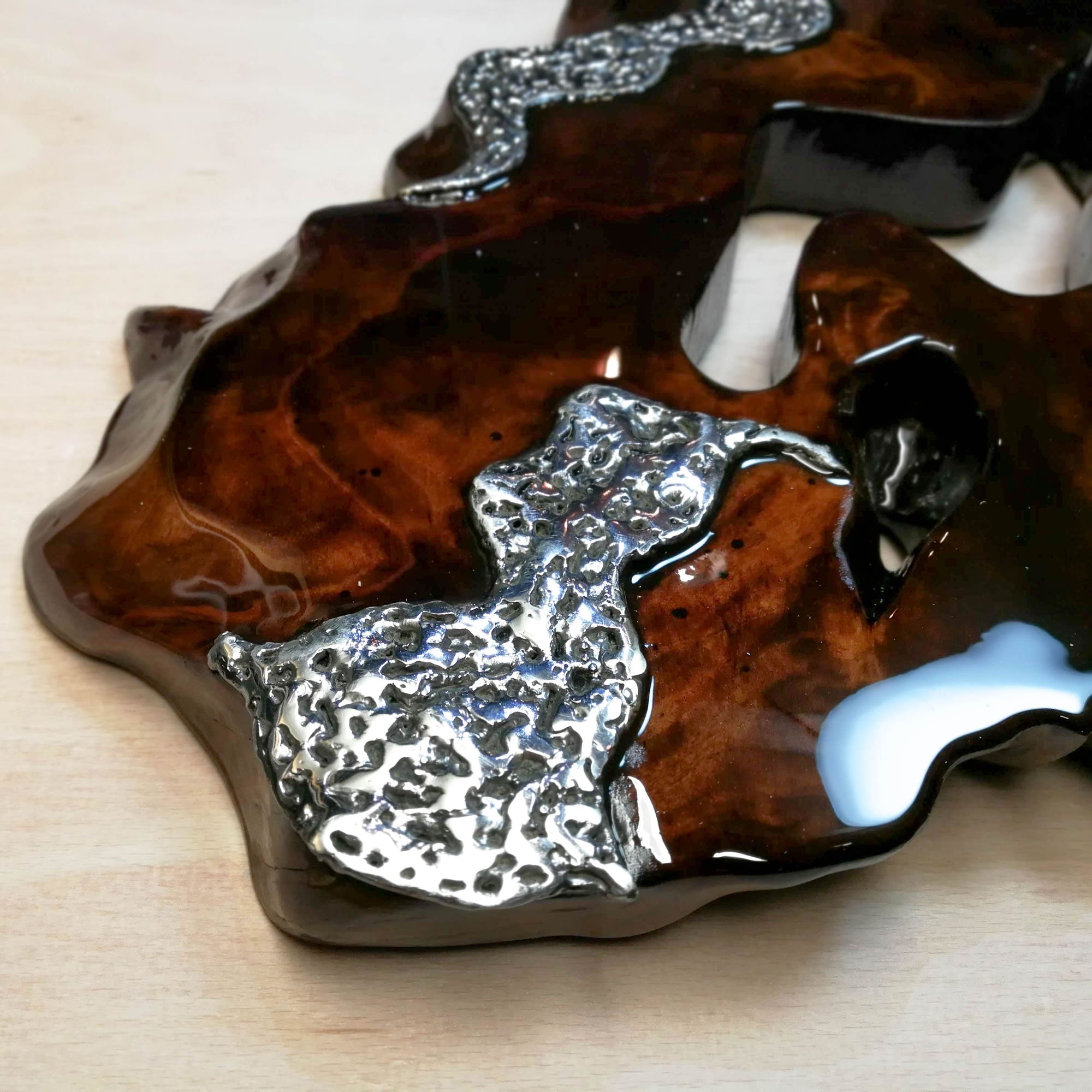 Hand made Decorative Solid Wood and Stainless Steel Sculpture - Easternada