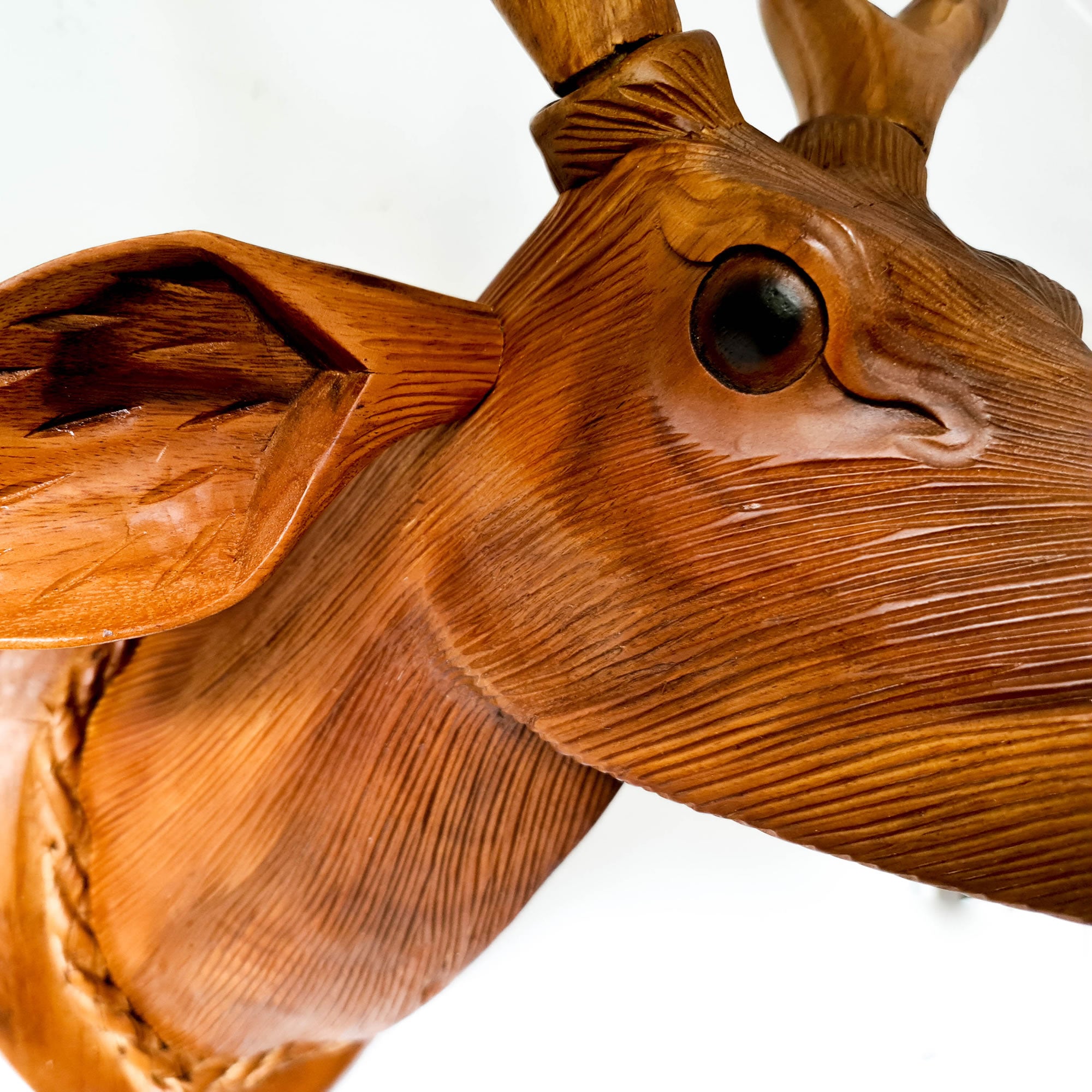 Deer Buck Head - Carved Wooden Decorative Sculpture ArtHand-carved room decoration wooden wall art sculpture | Unique Buck Deer Stag Head rare antique style hangings and gifts | Bohemian boho carved headboards
