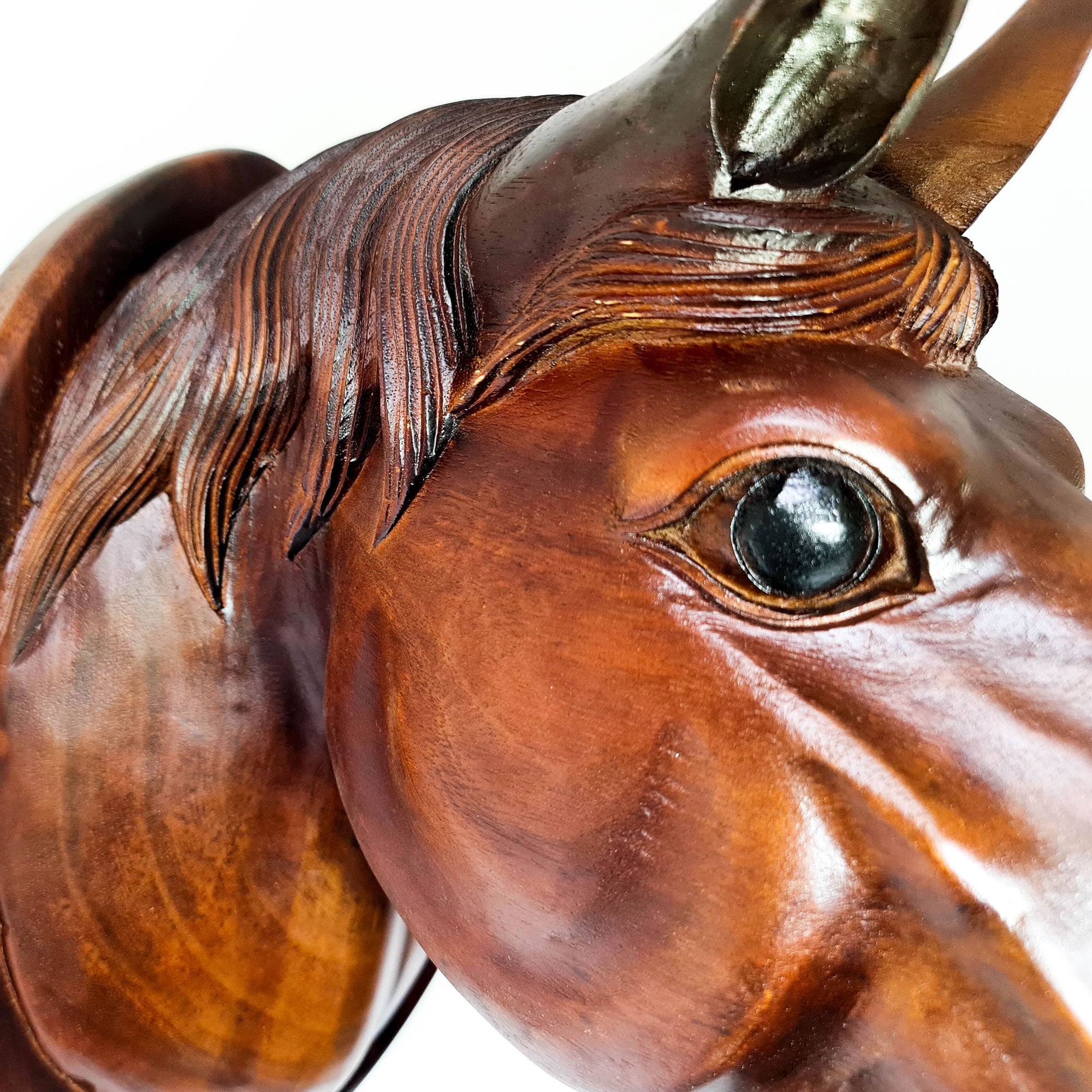 Horse Head - Carved Wooden Decorative Sculpture Art