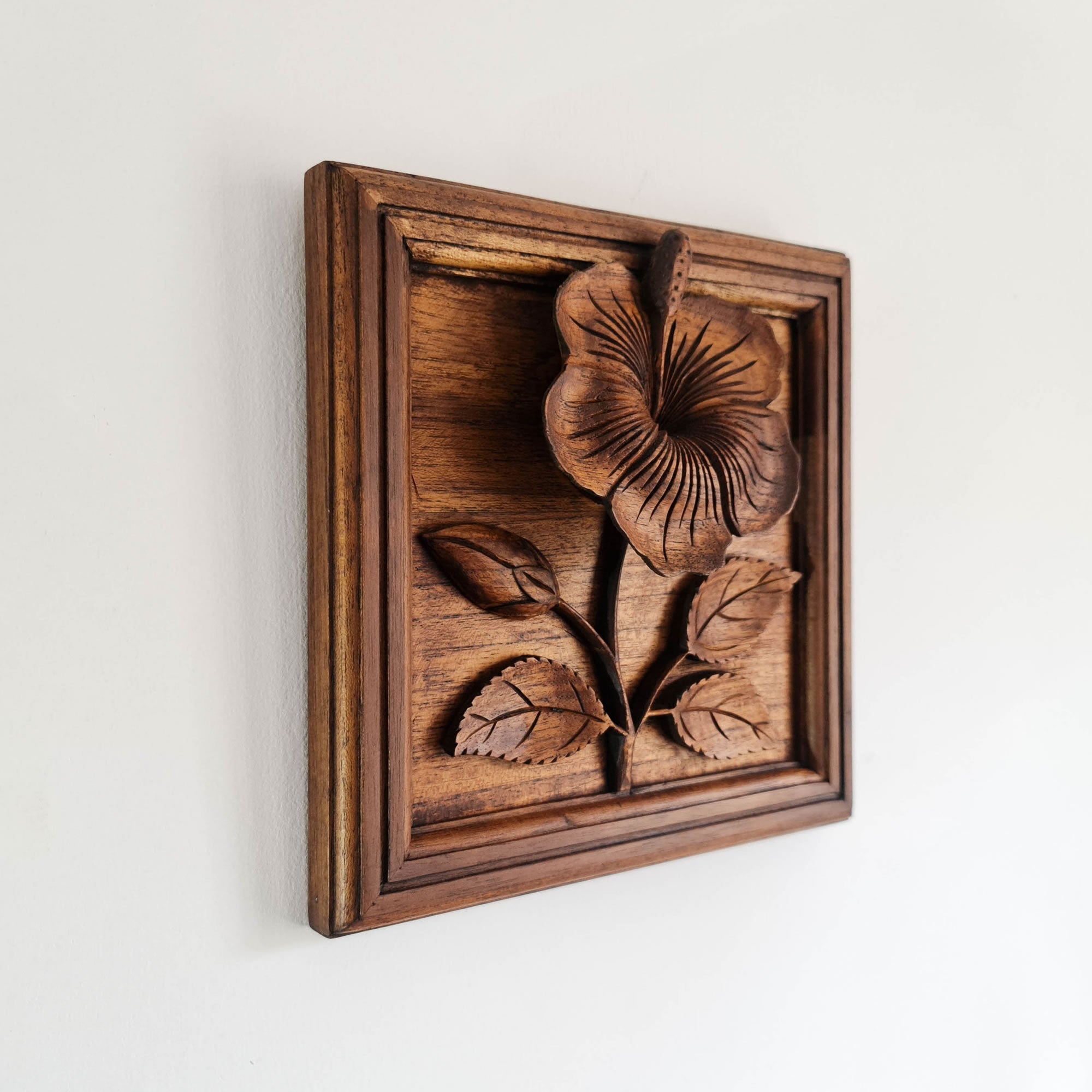 A perfect gift for a loved one. Hand Carved Teak Wood Flower. Simply Stunning
