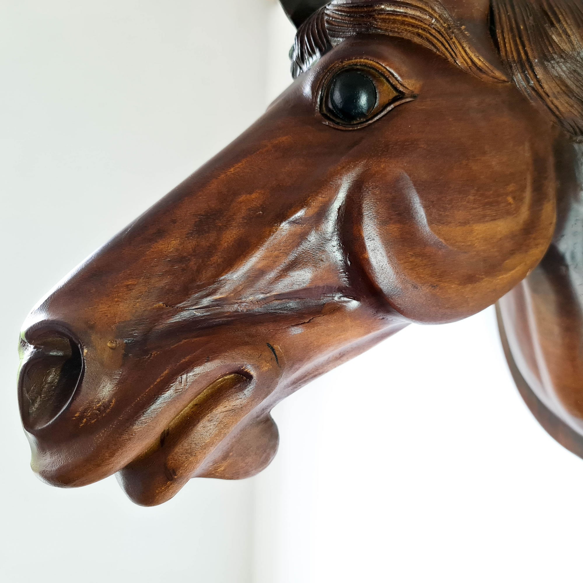 Horse Head - Carved Wooden Decorative Sculpture Art