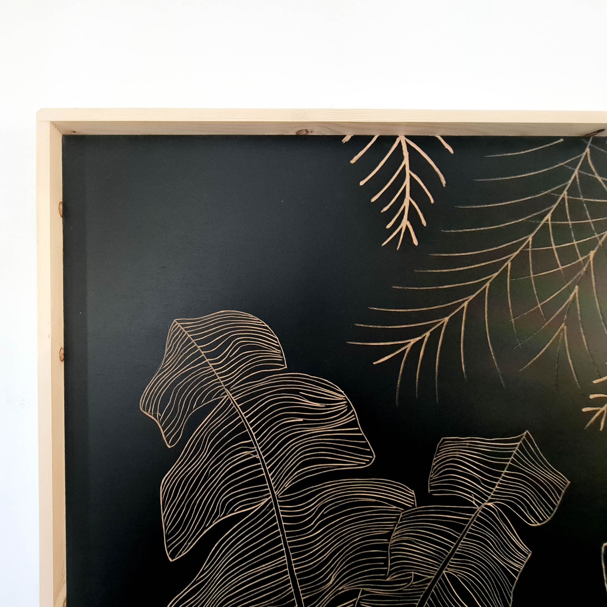 Art mural décoratif en bois sculpté à la main Feuilles sauvages Noir Grand