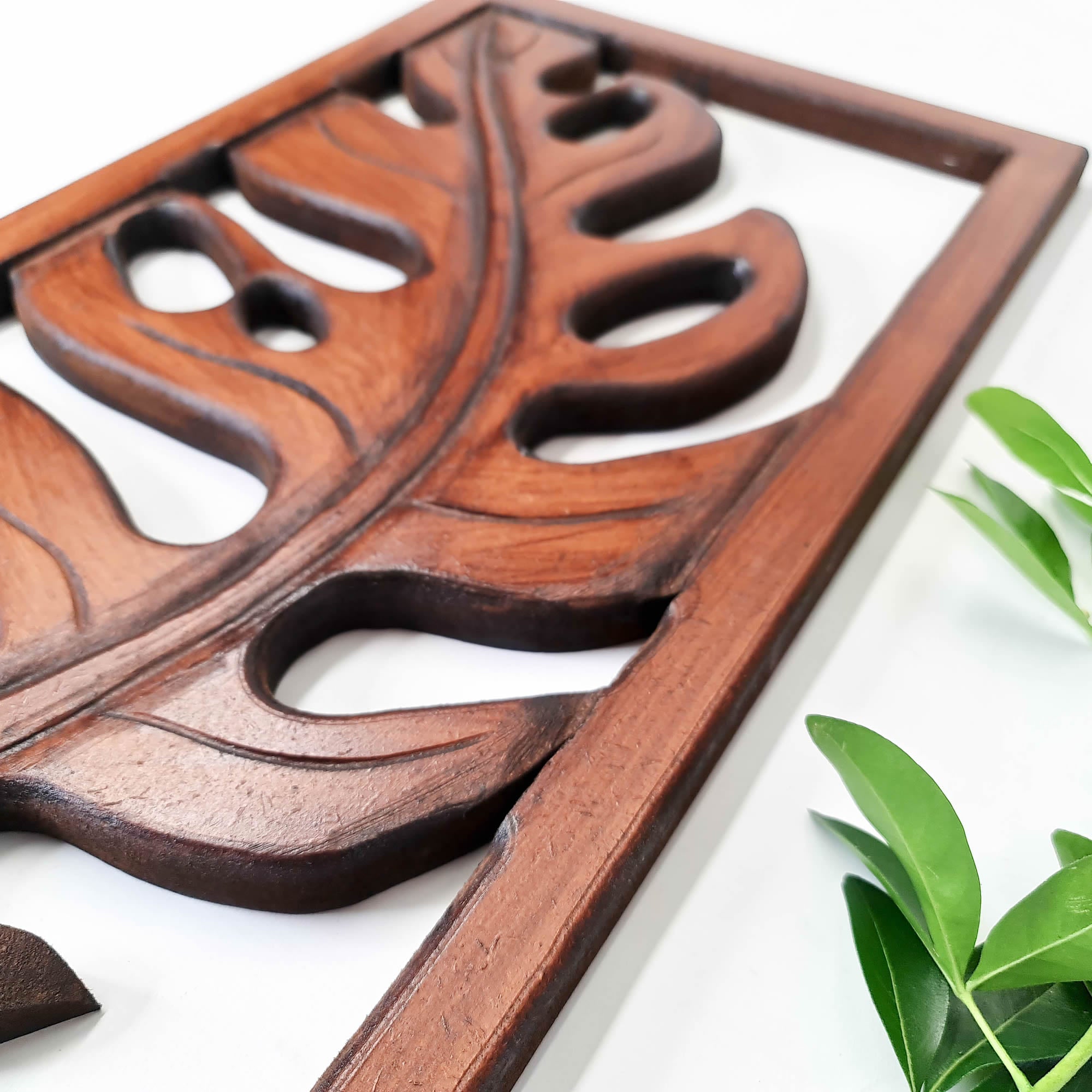 Carved Wooden Decorative Leaves Panel Art Sculpture Walnut Finish