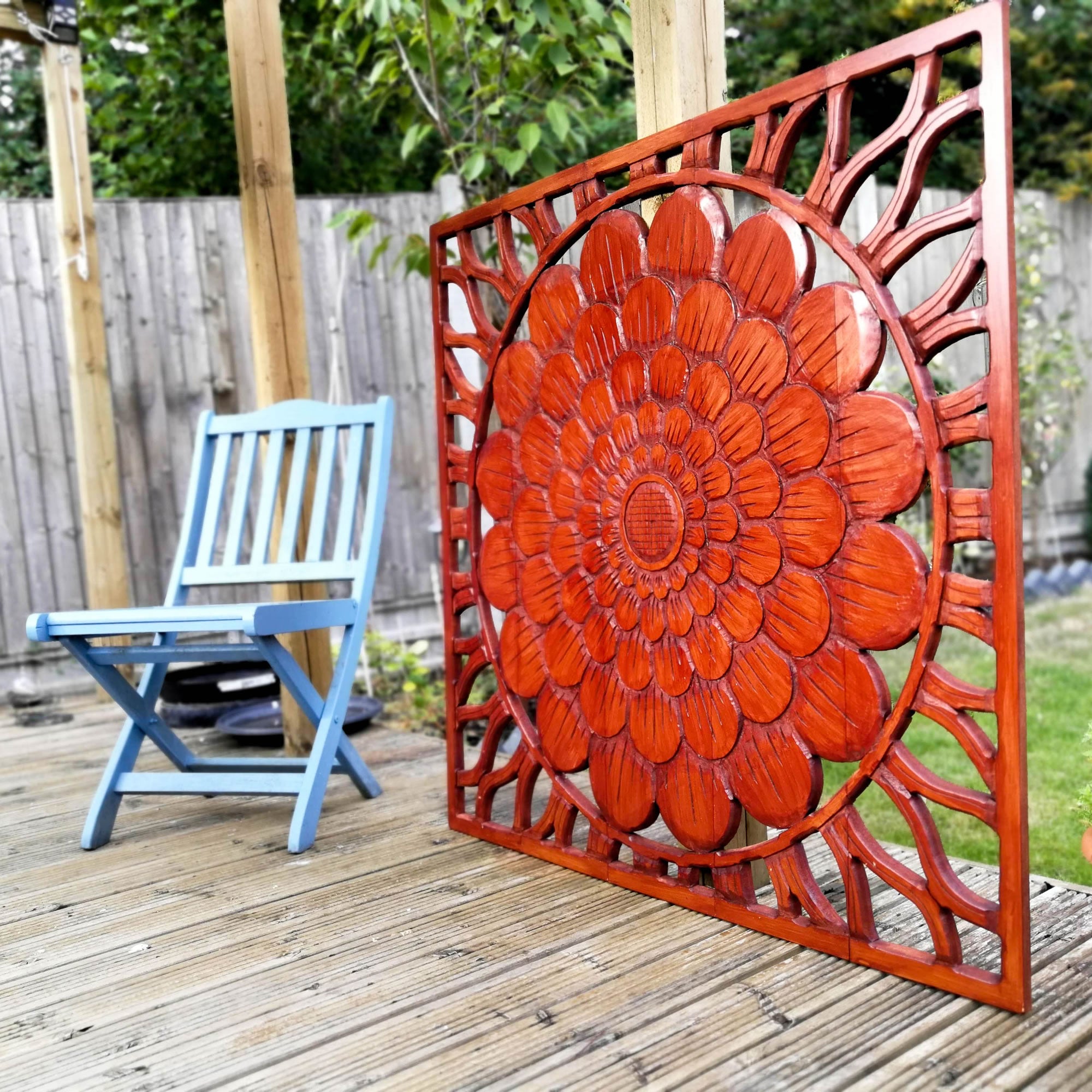 Art mural en bois sculpté - Grande sculpture décorative de tête de lit en acajou profond Lotus Nature Eco Panel 46 x 39,5 pouces