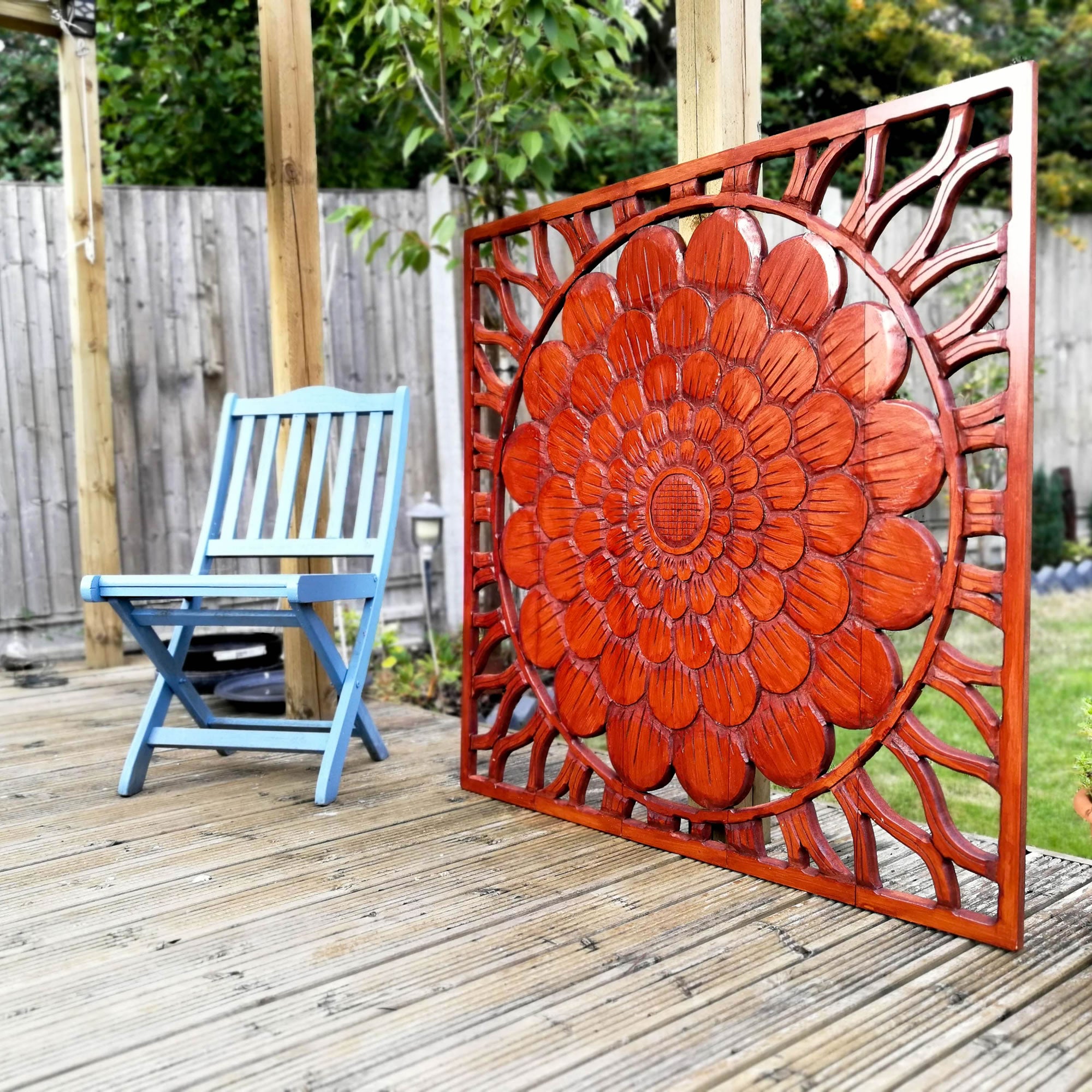 Art mural en bois sculpté - Grande sculpture décorative de tête de lit en acajou profond Lotus Nature Eco Panel 46 x 39,5 pouces